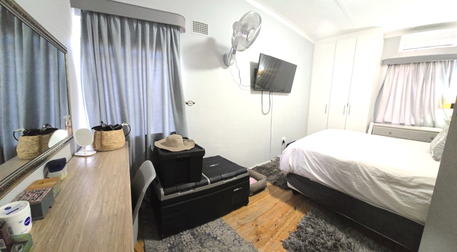 2 Bedroom Property for Sale in Paarl North Western Cape